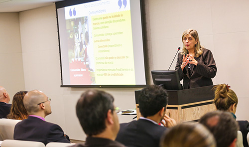 Maria Apareceida Toledo Seminário de Food Service 2013