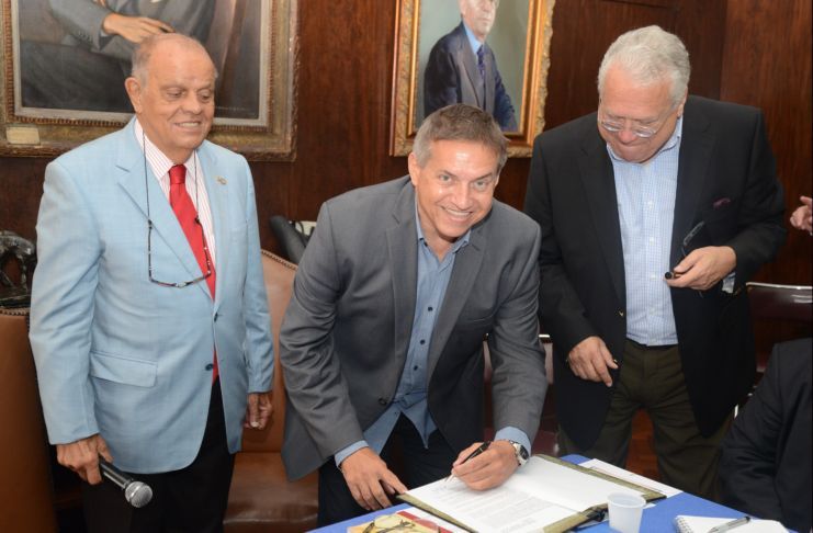 ABF Rio firma acordo com ACRio