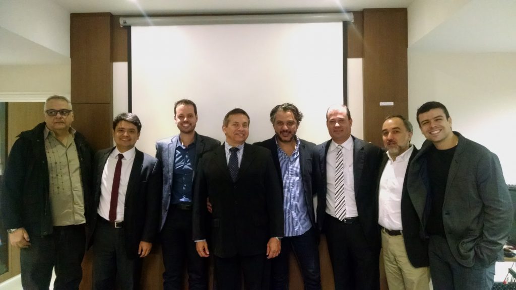 Diretoria ABF Rio e o Diretor da ABF Juarez Leão 