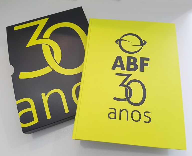 Livro ABF 30 Anos resgata a história do franchising no Brasil