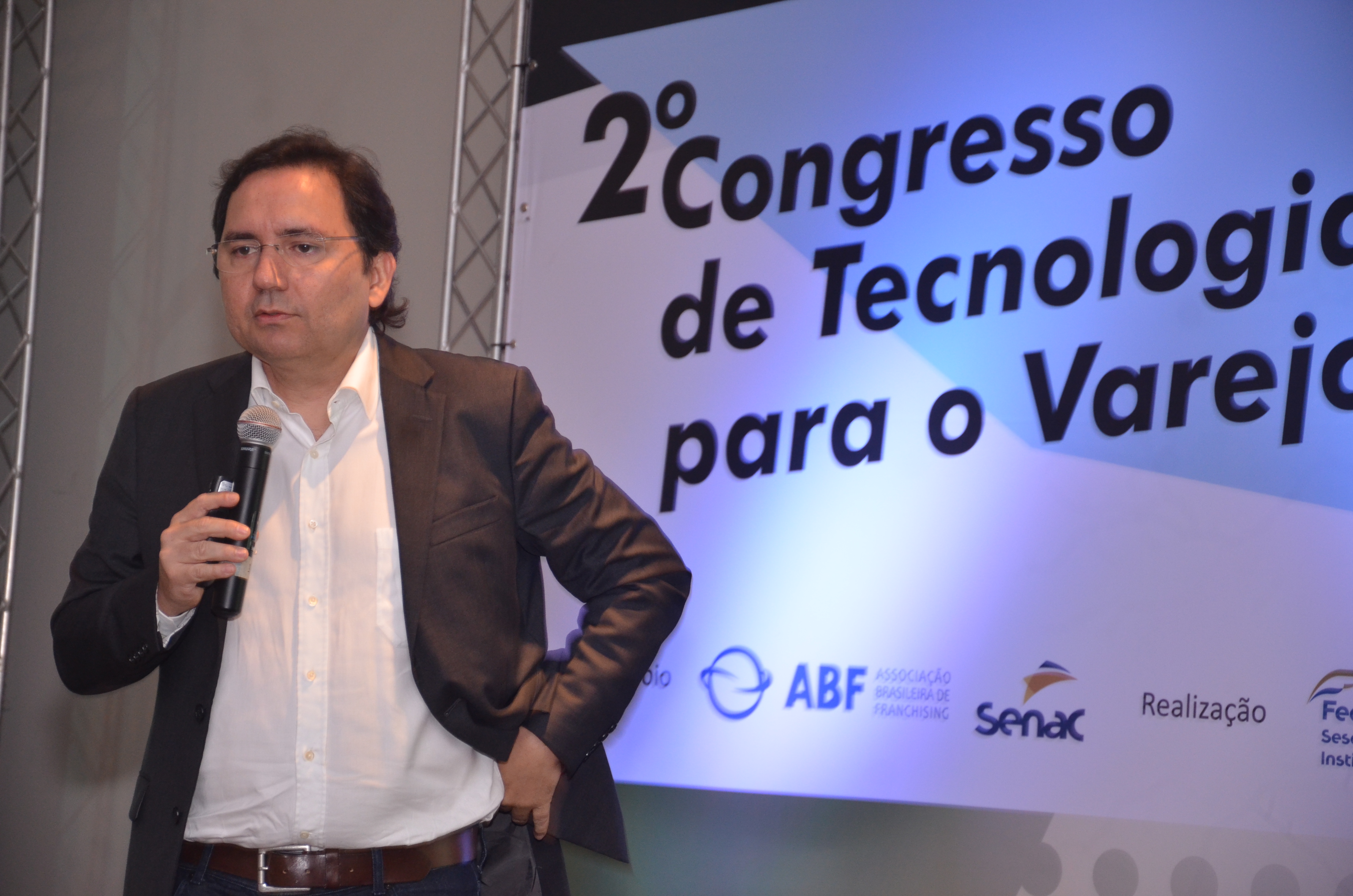Leonardo Lamartine participa do II Congresso de Tecnologia para o Varejo