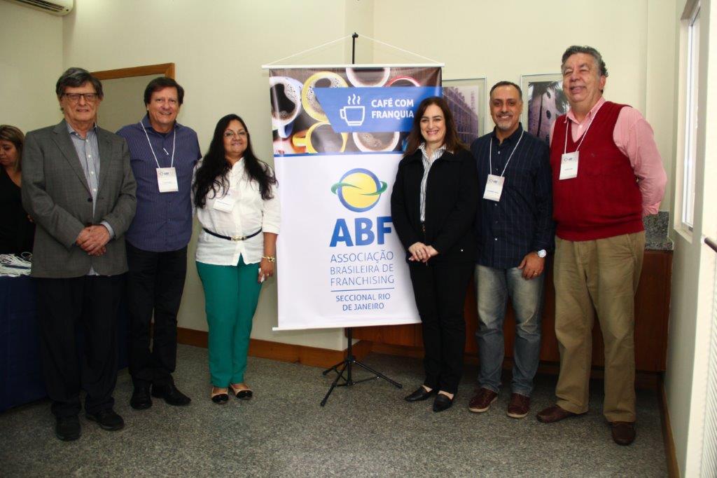 ABF Rio firma parceria com a IAG da PUC-Rio e promove evento sobre Mudança Organizacional