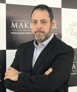 Makevator na mira Revista Franquia & Negócios