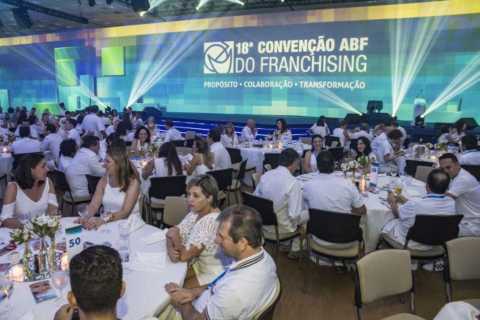 Convênios marcam abertura da 18ª Convenção ABF do Franchising