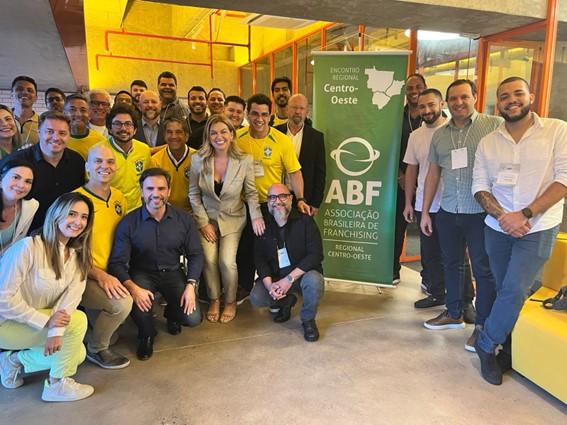 ABF Centro-Oeste reúne associados no último encontro do ano